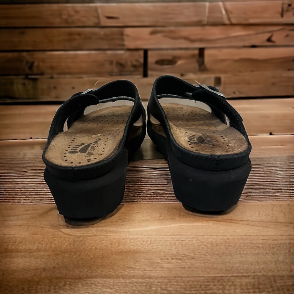 Spring Step Slides Black Leather US Size 7 and EU Size 37 Made In Spain - Picture 6 of 13